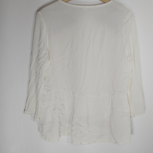 Boho 3/4 sleeve embroidered top - Picture 2 of 5